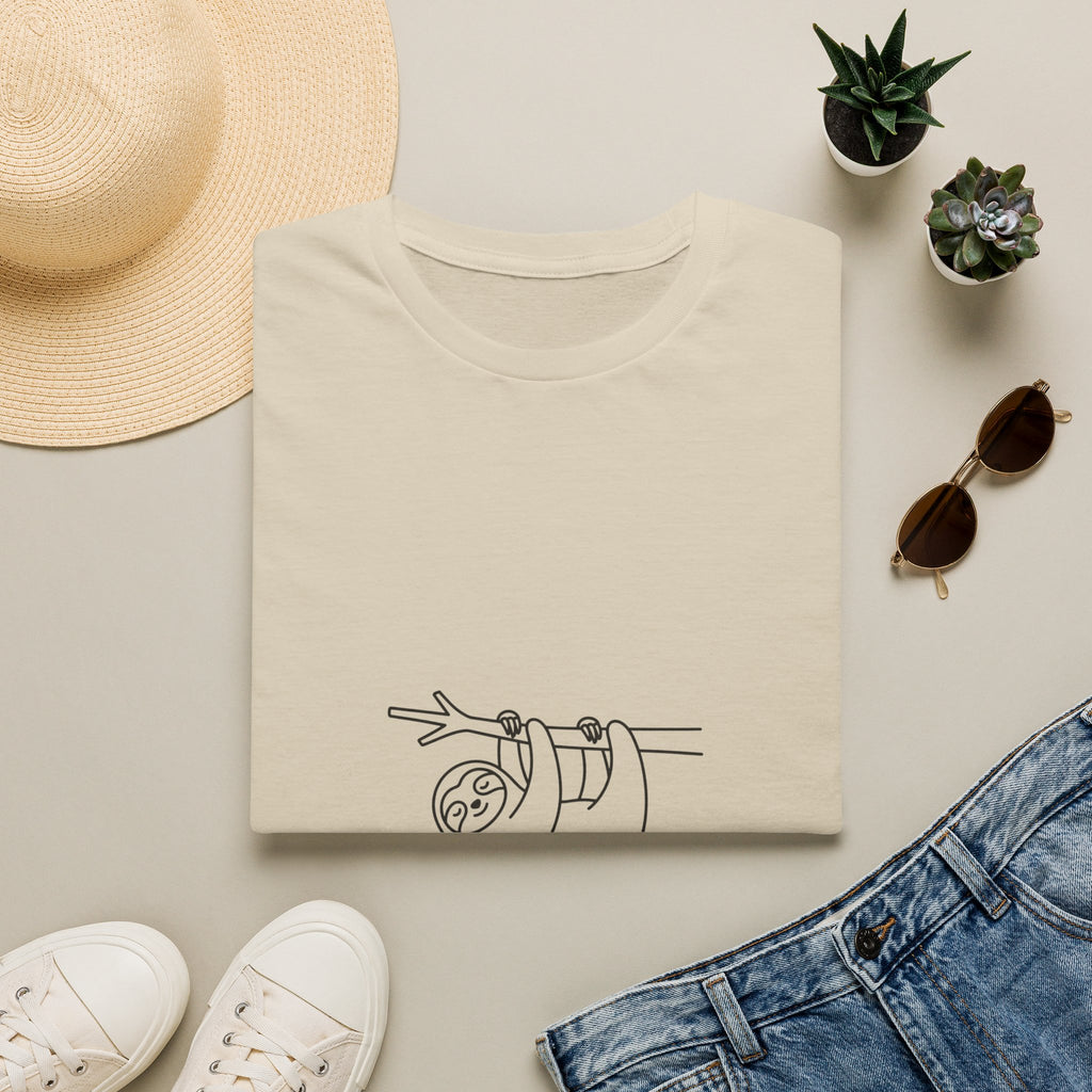 sloth batter low tee